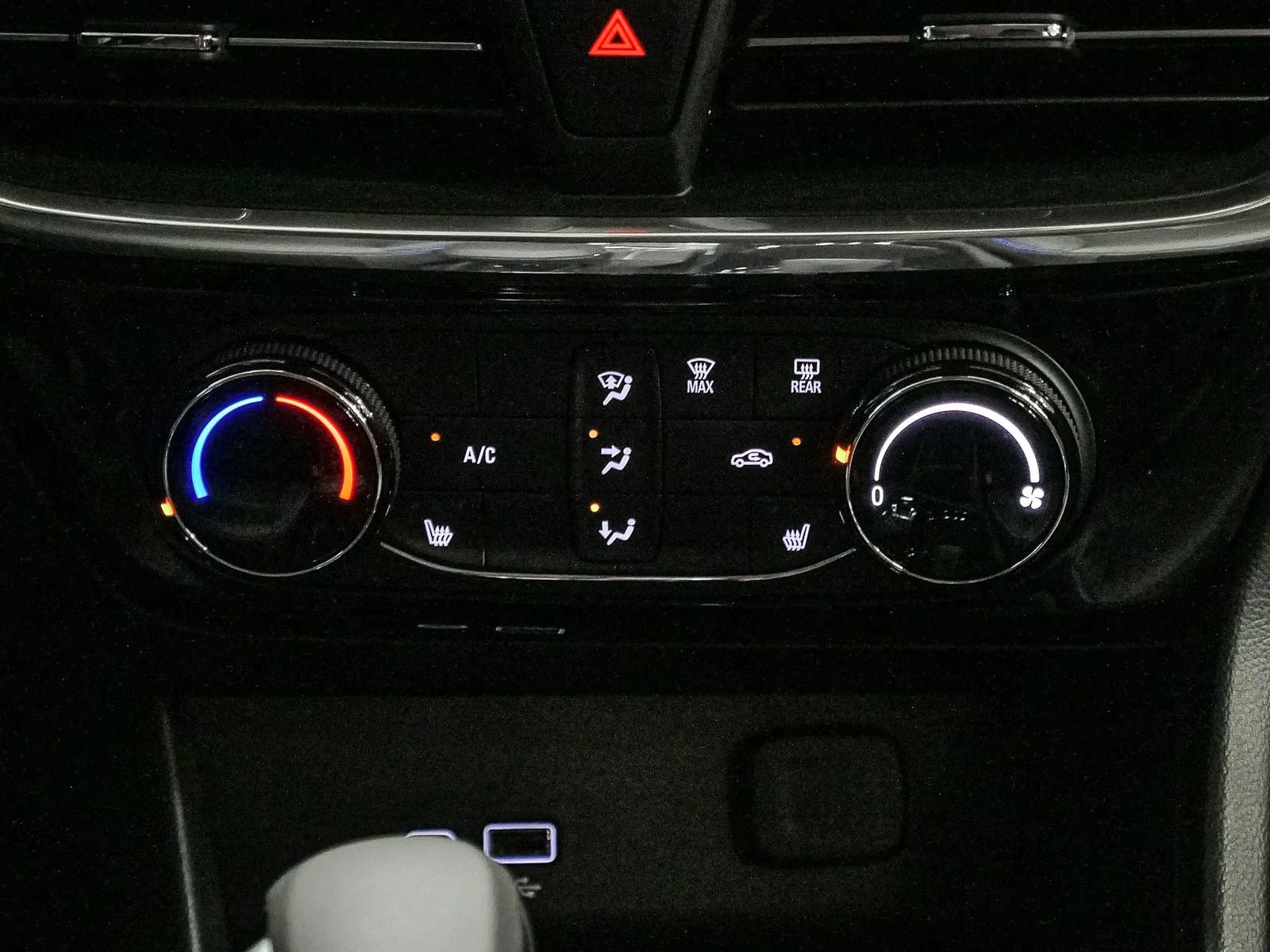 2026 Buick Encore GX Sport Touring - Photo 27