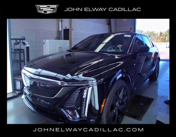 2024 Cadillac LYRIQ Sport 3
