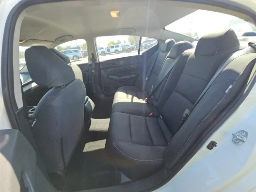 2024 Nissan Altima SV - Photo 9