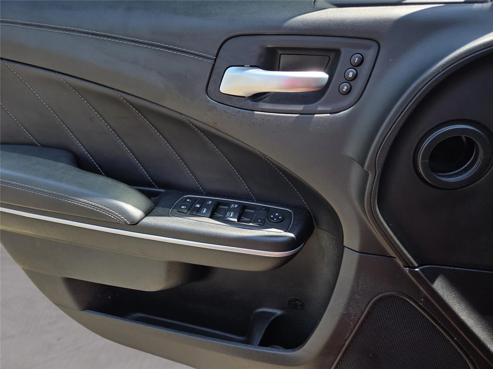 Used 2023 Go Mango Dodge Scat Pack image 15