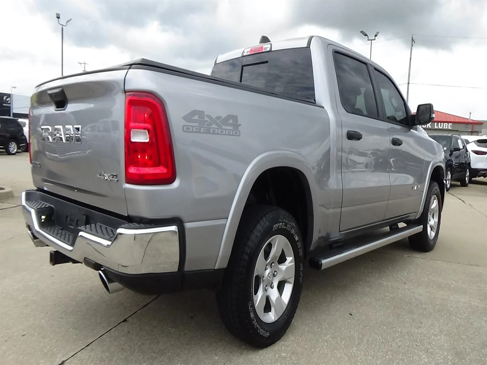 Used 2025 Billet Silver Metallic Clear Coat (psc) RAM Big Horn image 6