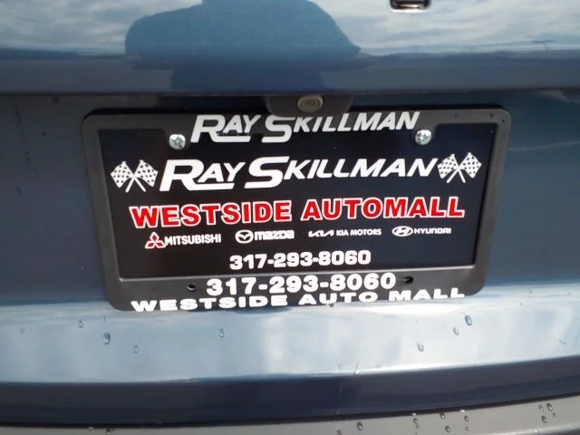 Used 2020 Blue Jeep Latitude image 19
