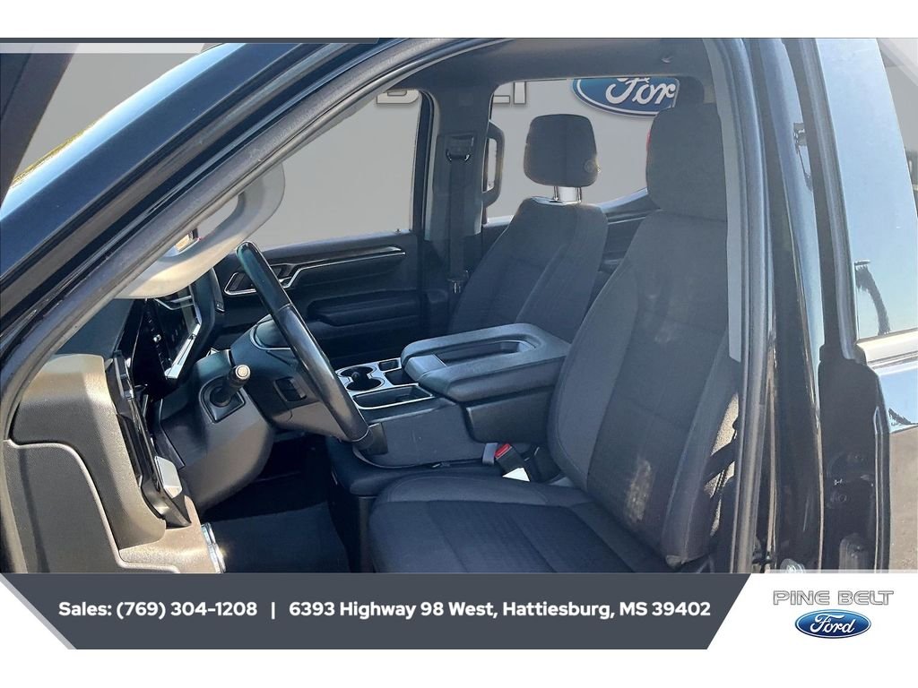 Used 2022 Onyx Black GMC Elevation image 19