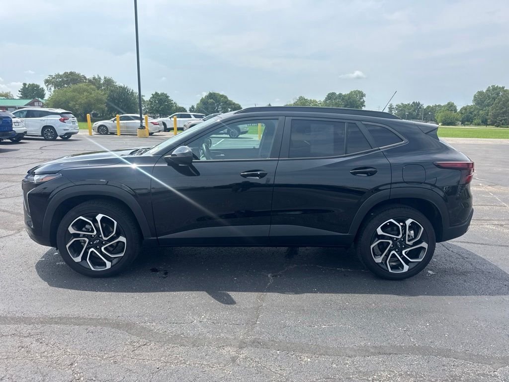 2025 Chevrolet Trax RS - Photo 6
