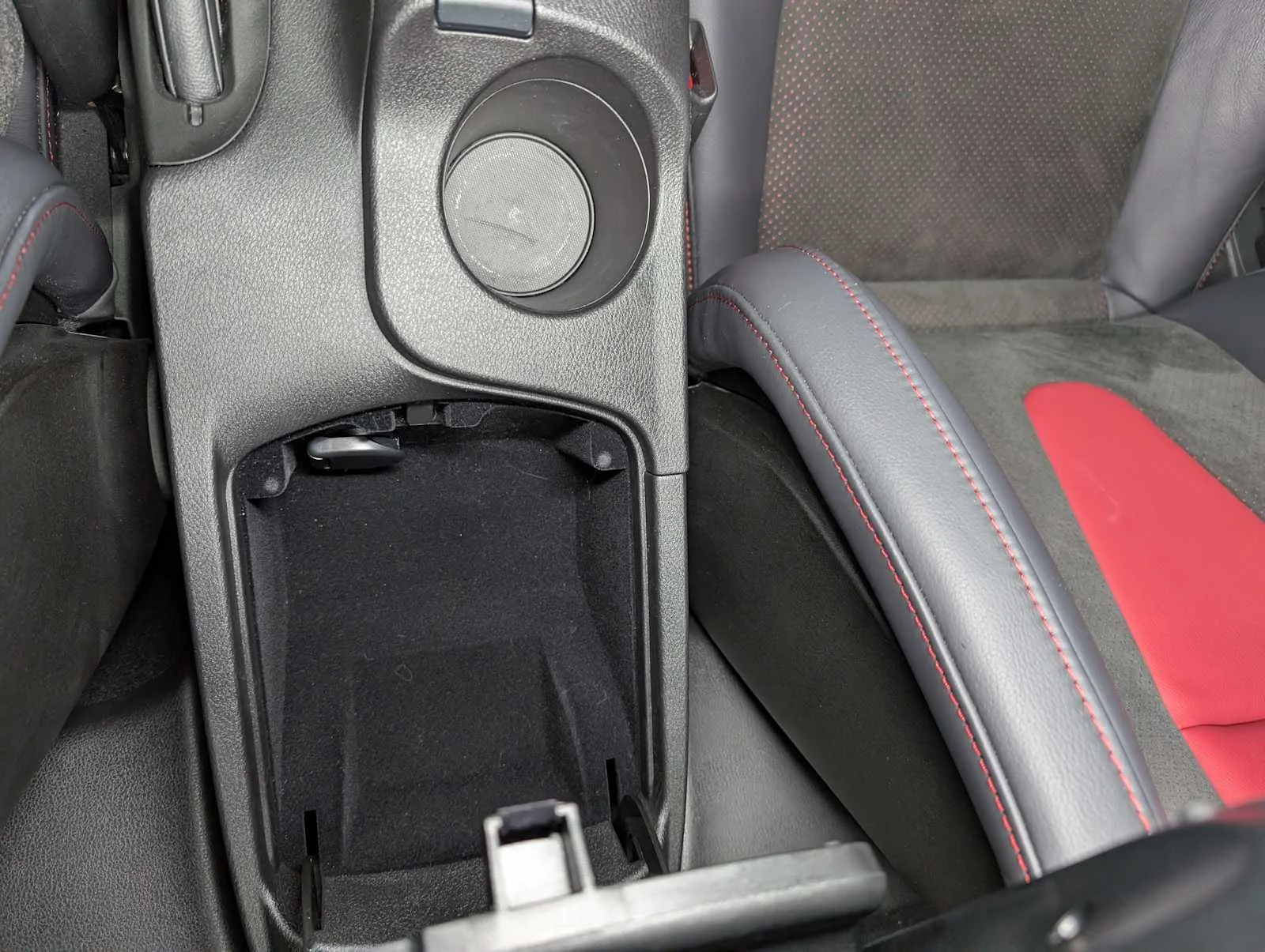 Used 2024 Black Diamond Pearl Nissan NISMO image 22