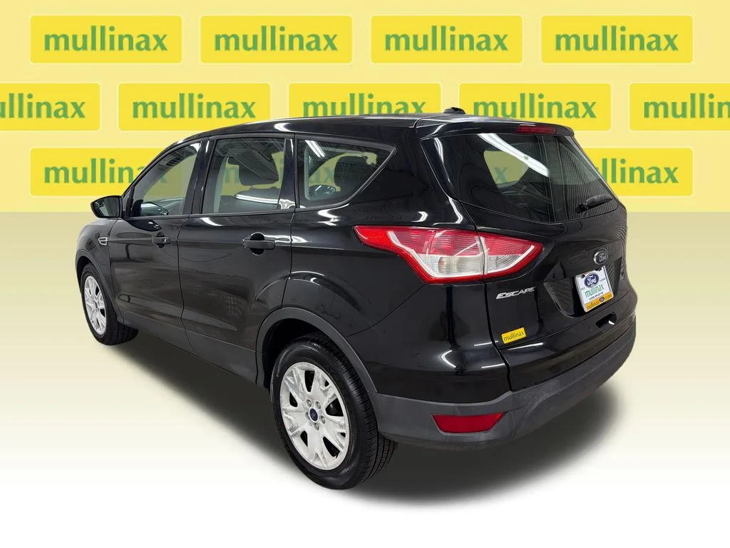 Used 2016 Black Ford S image 9