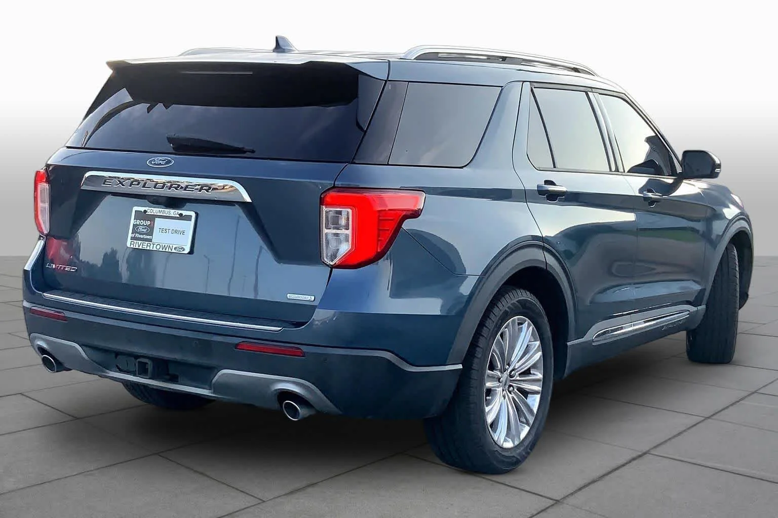Used 2020 Blue Metallic Ford Limited image 12