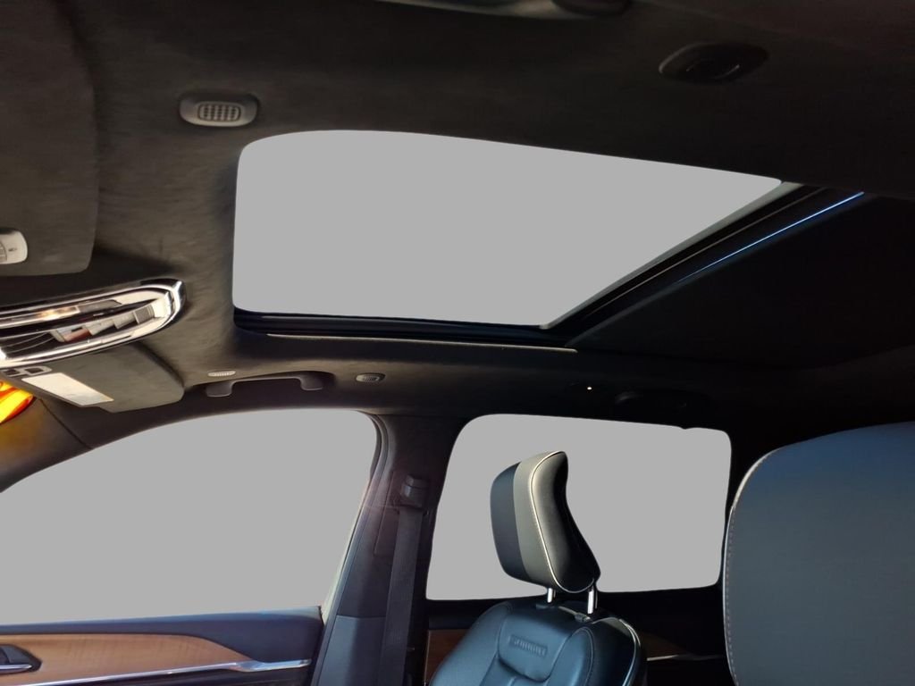 2022 Jeep Grand Cherokee Summit Reserve - Photo 20