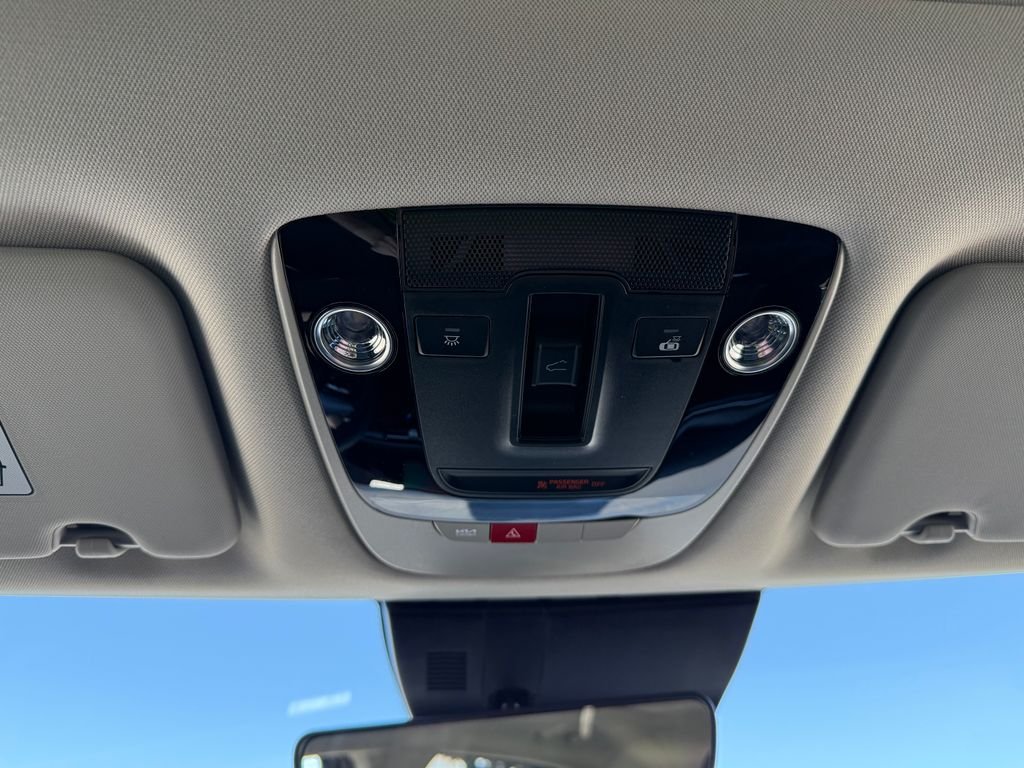 New 2027 Fusion Black Kia SX Prestige image 26