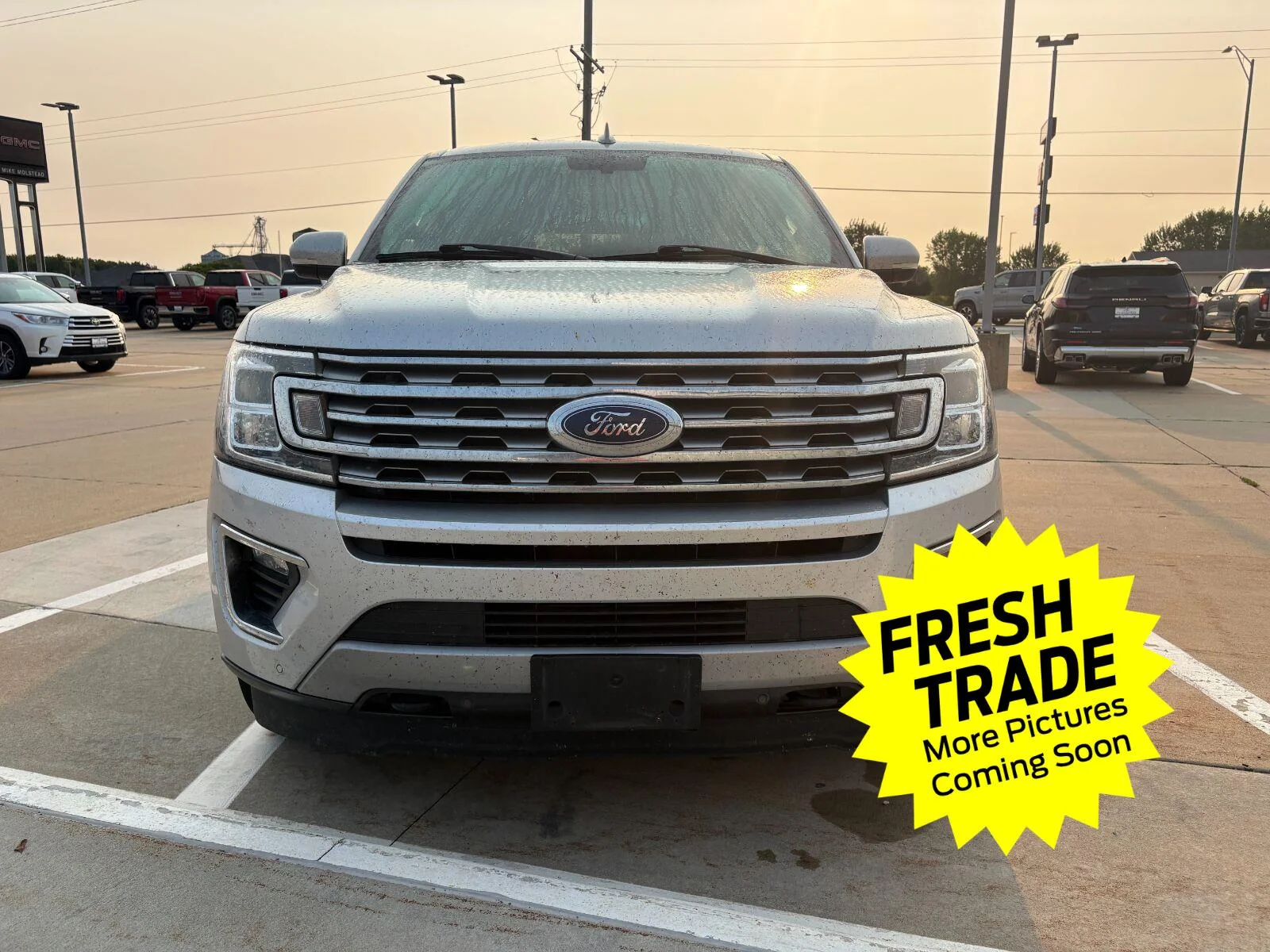 Used 2018 Ingot Silver Ford Limited image 2