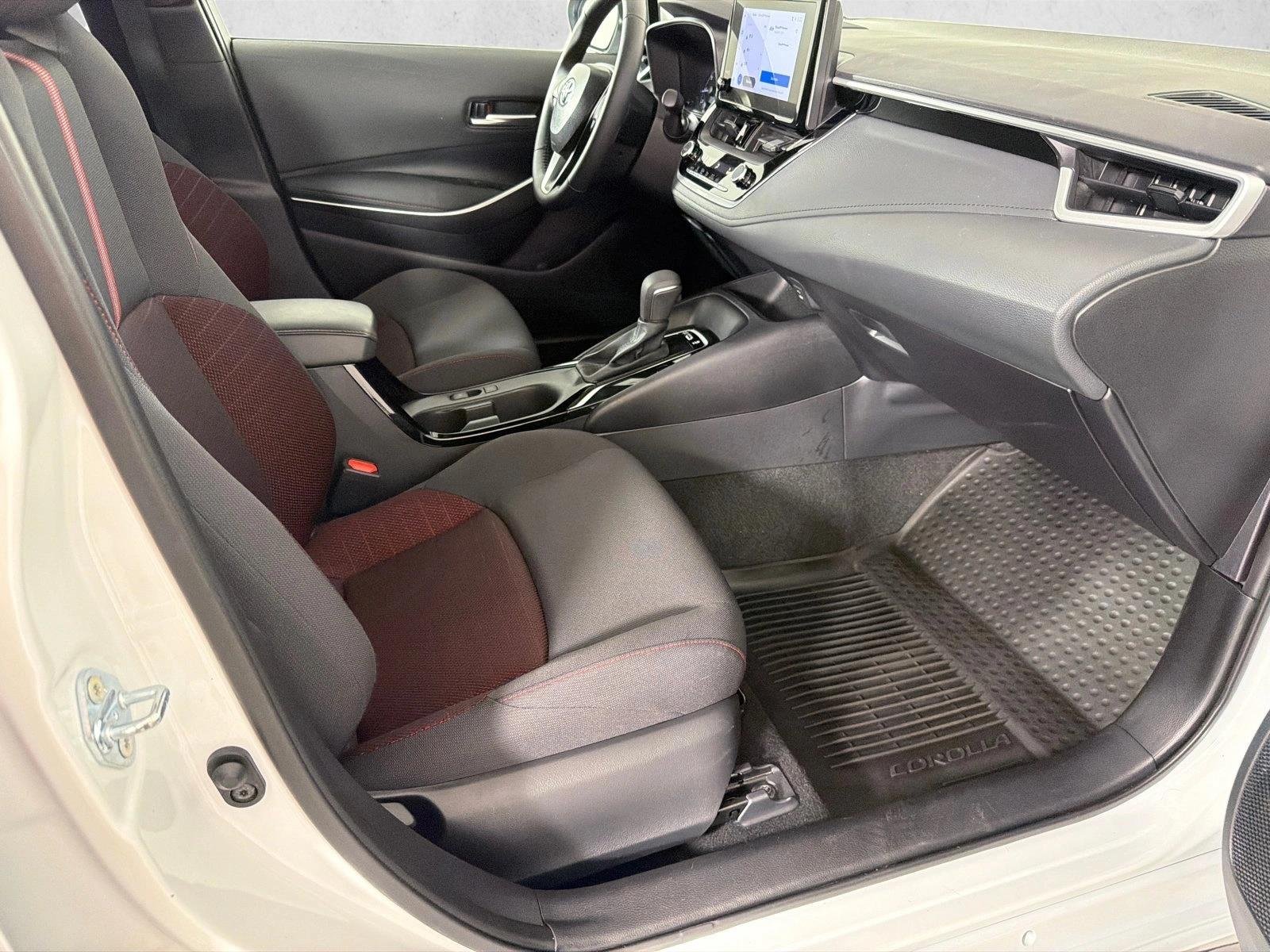 Certified Used 2025 Wind Chill Pearl Toyota SE image 13