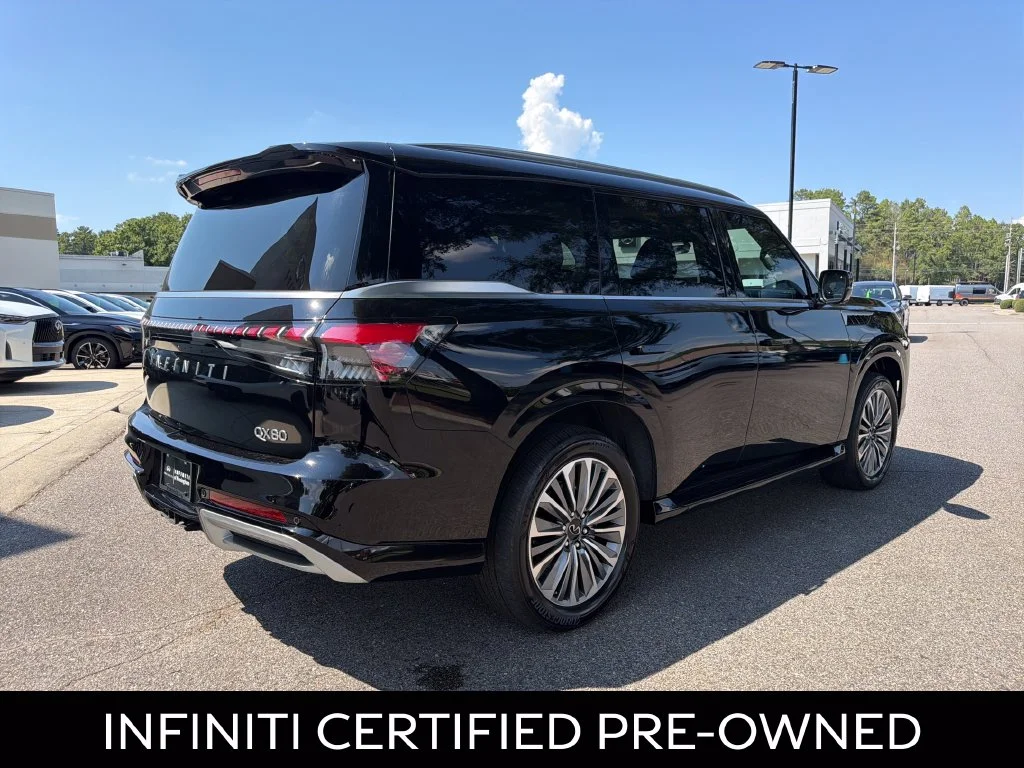 Certified Used 2025 Black Obsidian INFINITI LUXE image 12