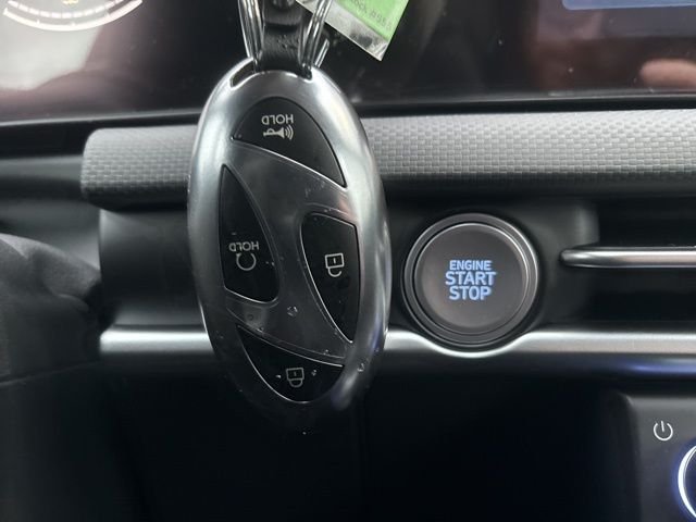 New 2026 Phantom Black Hyundai SE image 21