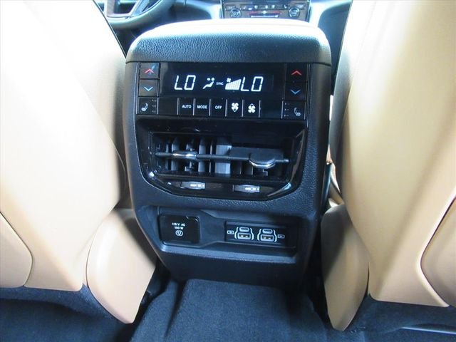 Used 2023 Gray Jeep Summit image 34