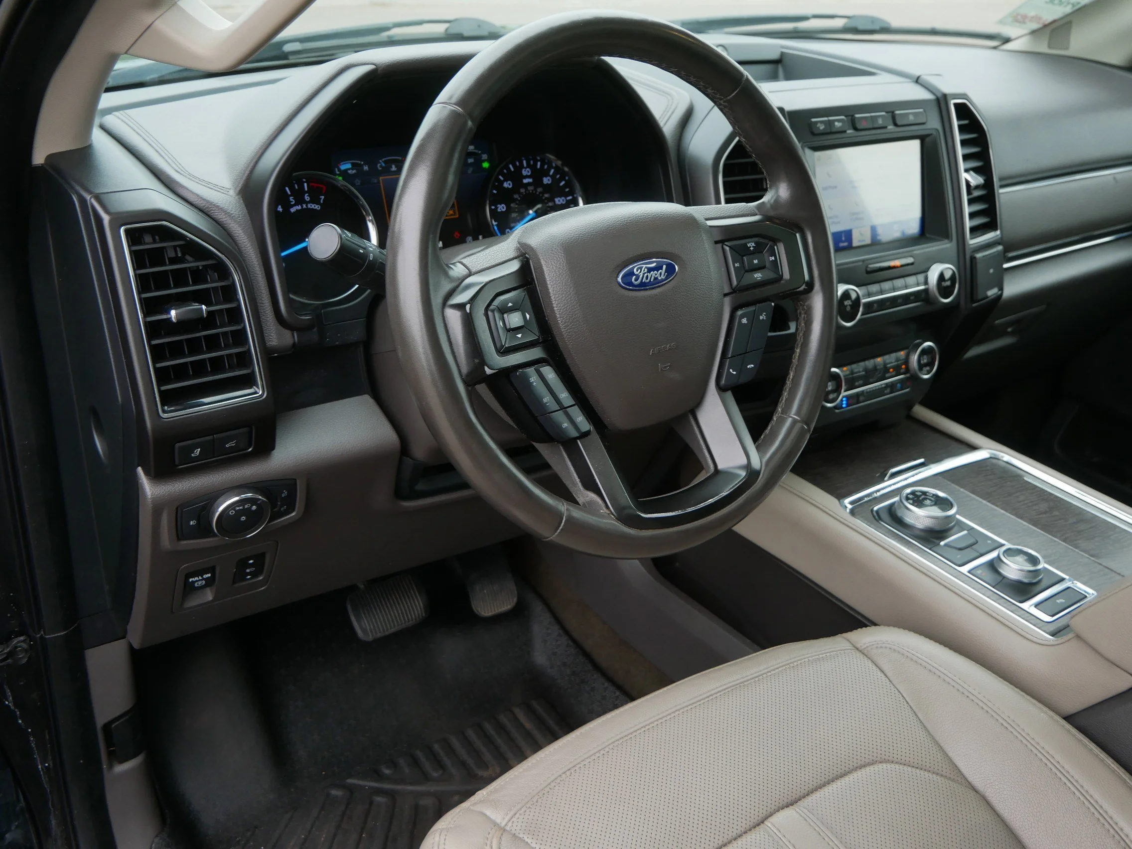 Used 2020 Agate Black Ford Limited image 22