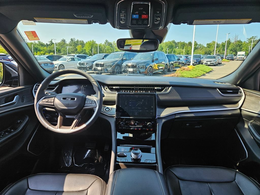 Used 2024 Black Jeep  image 15