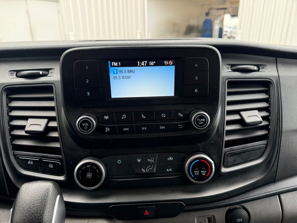 Used 2023 Oxford White Ford Base image 30