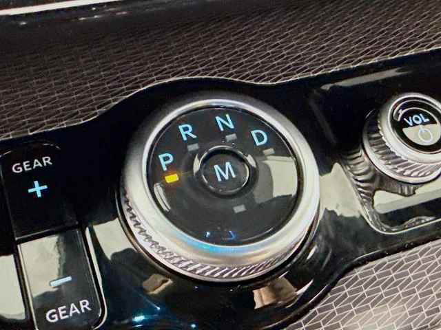 New 2026 Dark Matter Gray Metallic Ford MAX Platinum® image 52