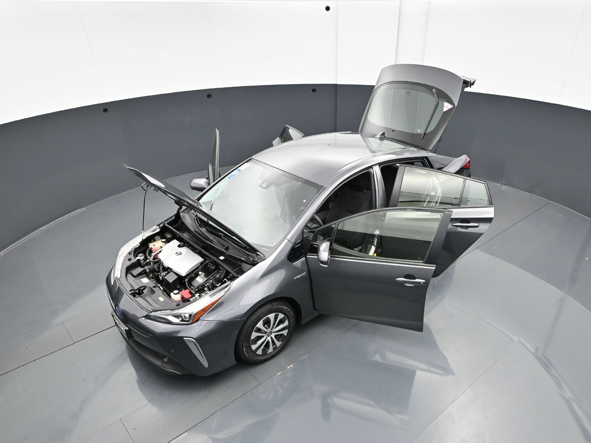 Used 2019 Magnetic Gray Metallic Toyota LE AWD-e image 42