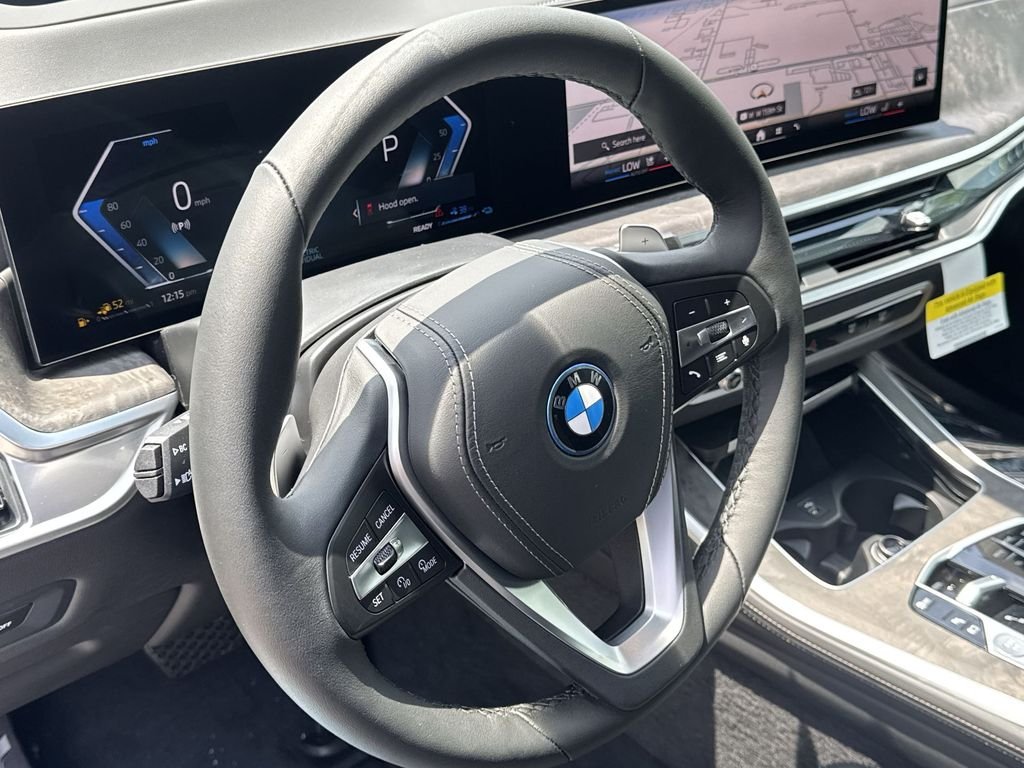 New 2026 Manhattan Green Metallic BMW xDrive50e image 11