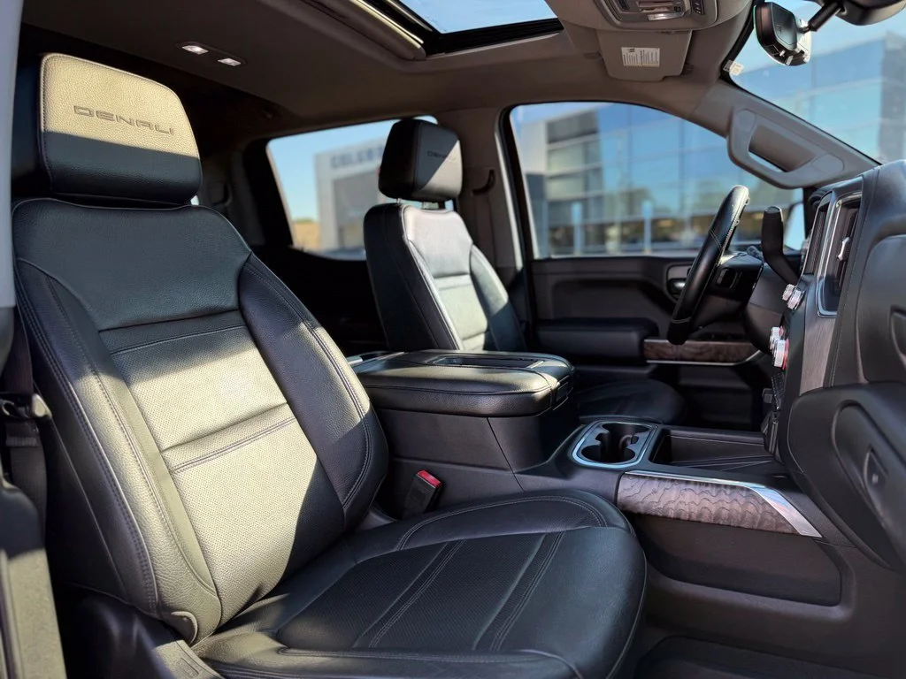 Used 2020 Gray GMC Denali image 10