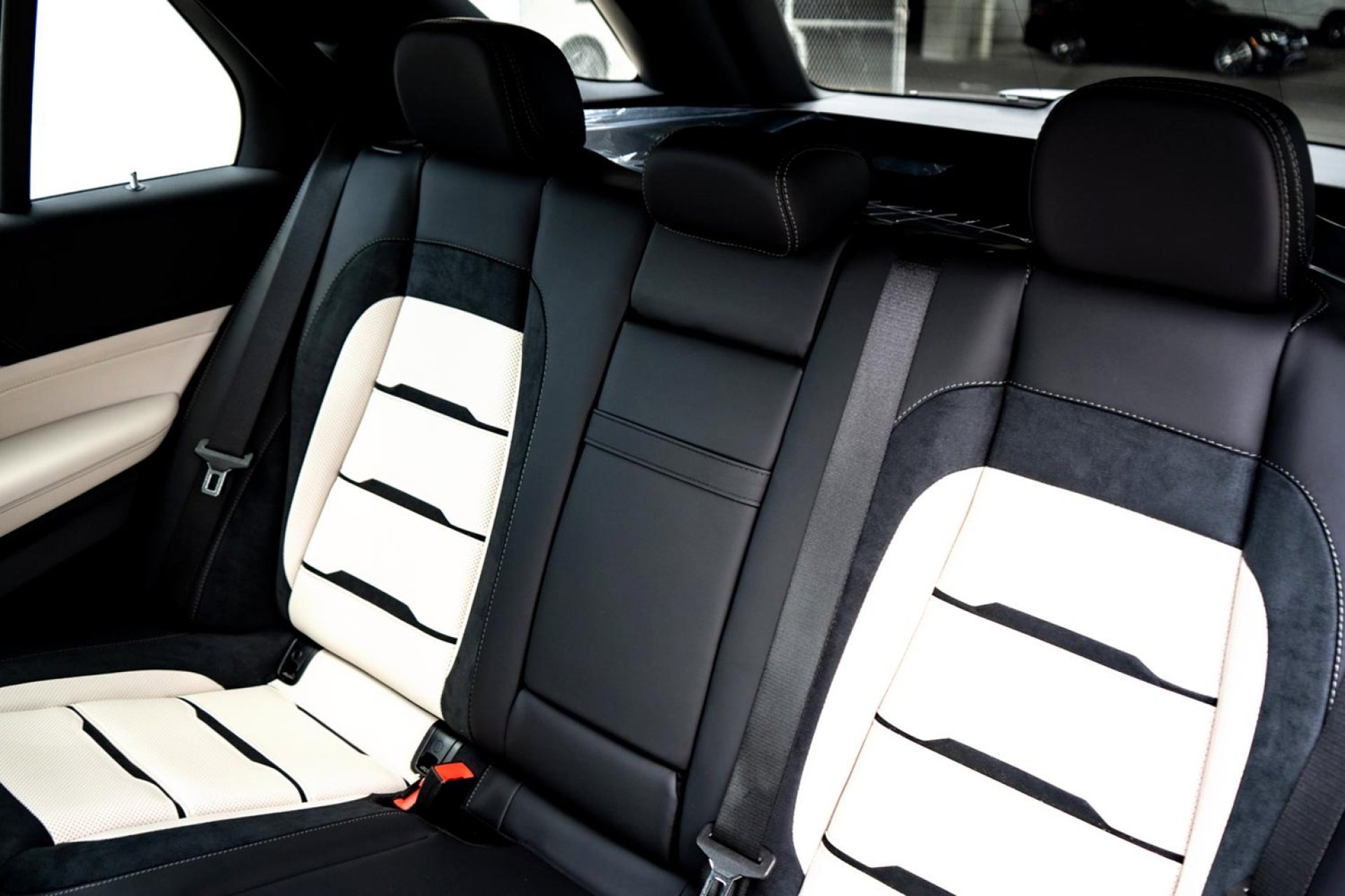 New 2025 MANUFAKTUR Signature Mystic Blue Metallic Mercedes-Benz AMG® GLE 53 4MATIC+ SUV image 28