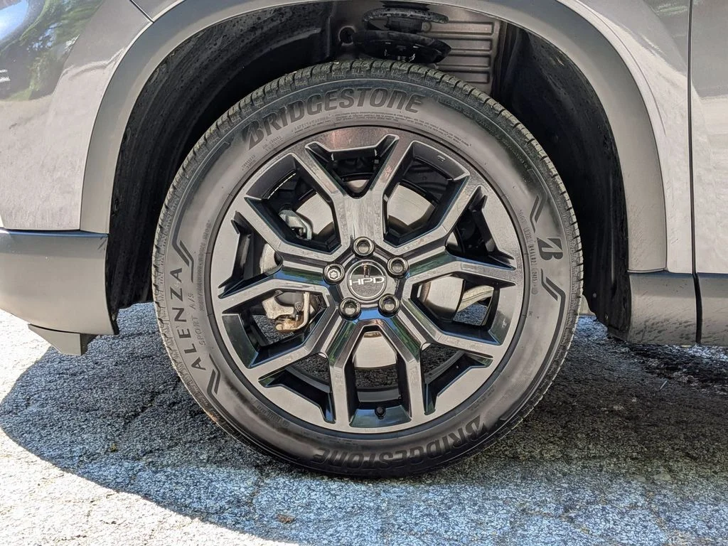 Used 2025 Gray Honda Touring image 34