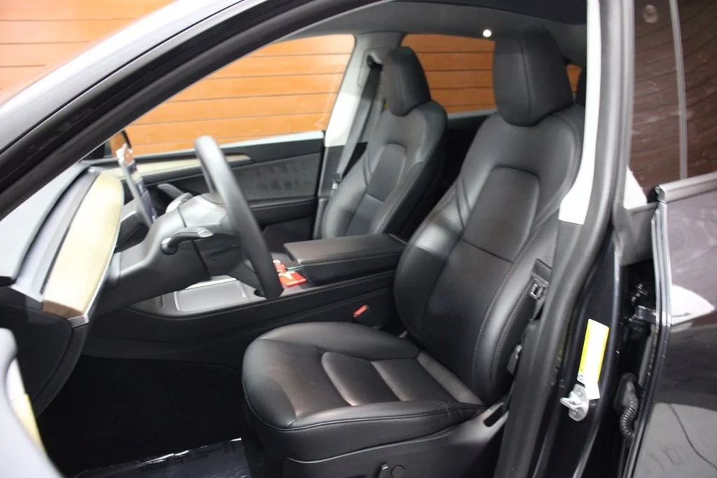 Used 2024 Stealth Gray Tesla Performance image 22