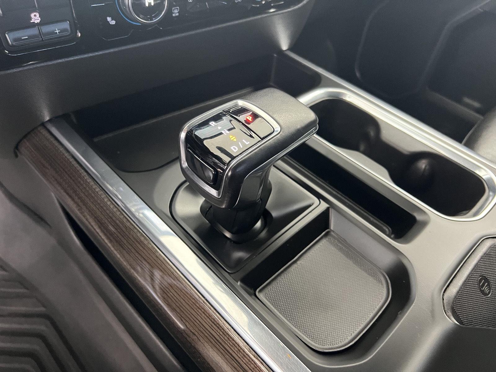 2022 Chevrolet Silverado 1500 RST - Photo 19