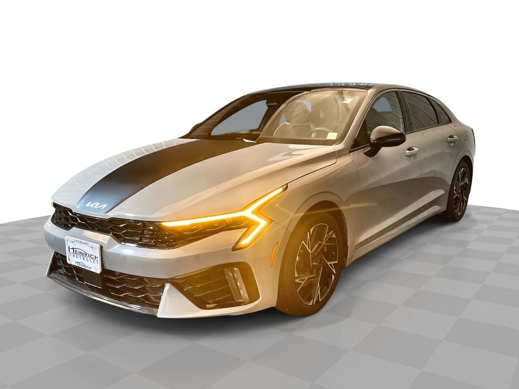 2025 Kia Optima GT-Line AWD's photo
