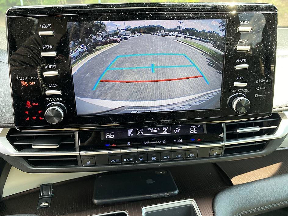 Used 2021 Blizzard Pearl Toyota XLE image 16