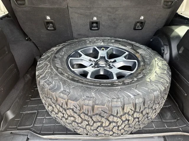 Used 2021 Black Jeep Unlimited Rubicon image 11
