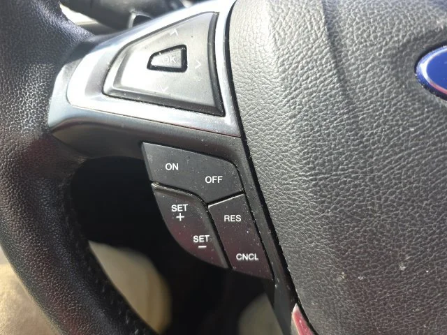 Used 2015 Ingot Silver Ford SEL image 15