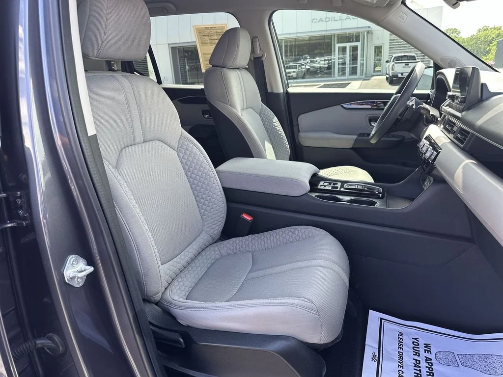 Used 2023 Gray Honda LX image 30