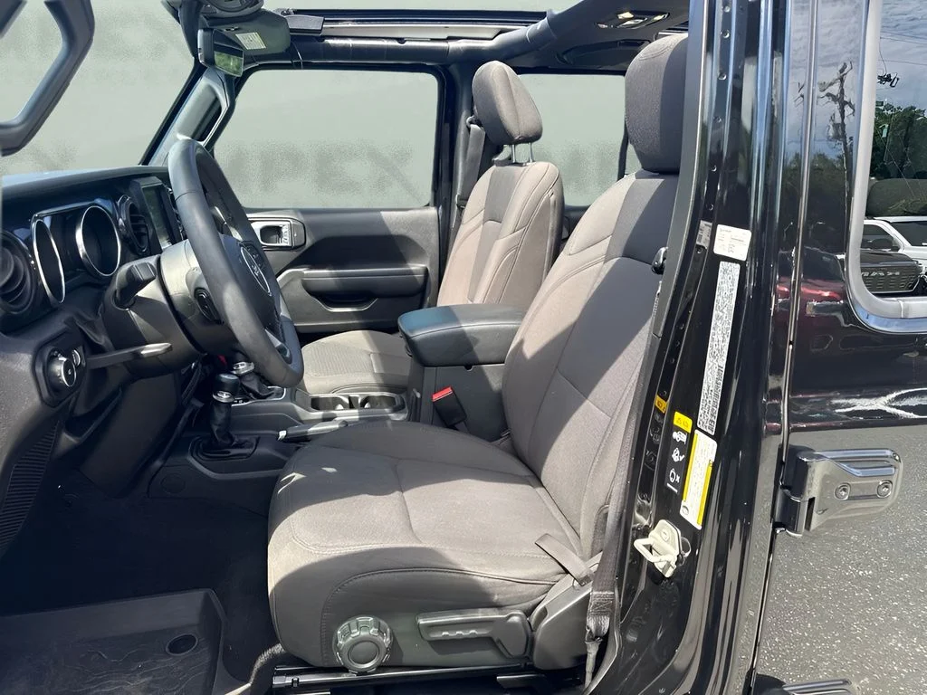 Used 2023 Black Jeep Sport image 10