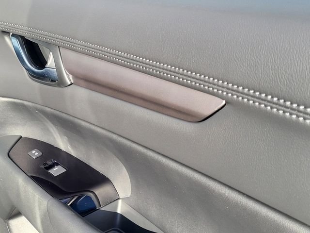 2025 Mazda CX-5 S Preferred package - Photo 14