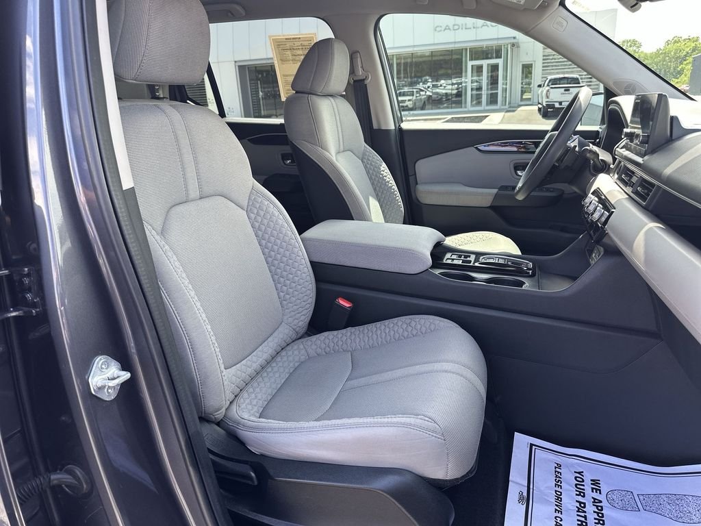 Used 2023 Gray Honda LX image 30