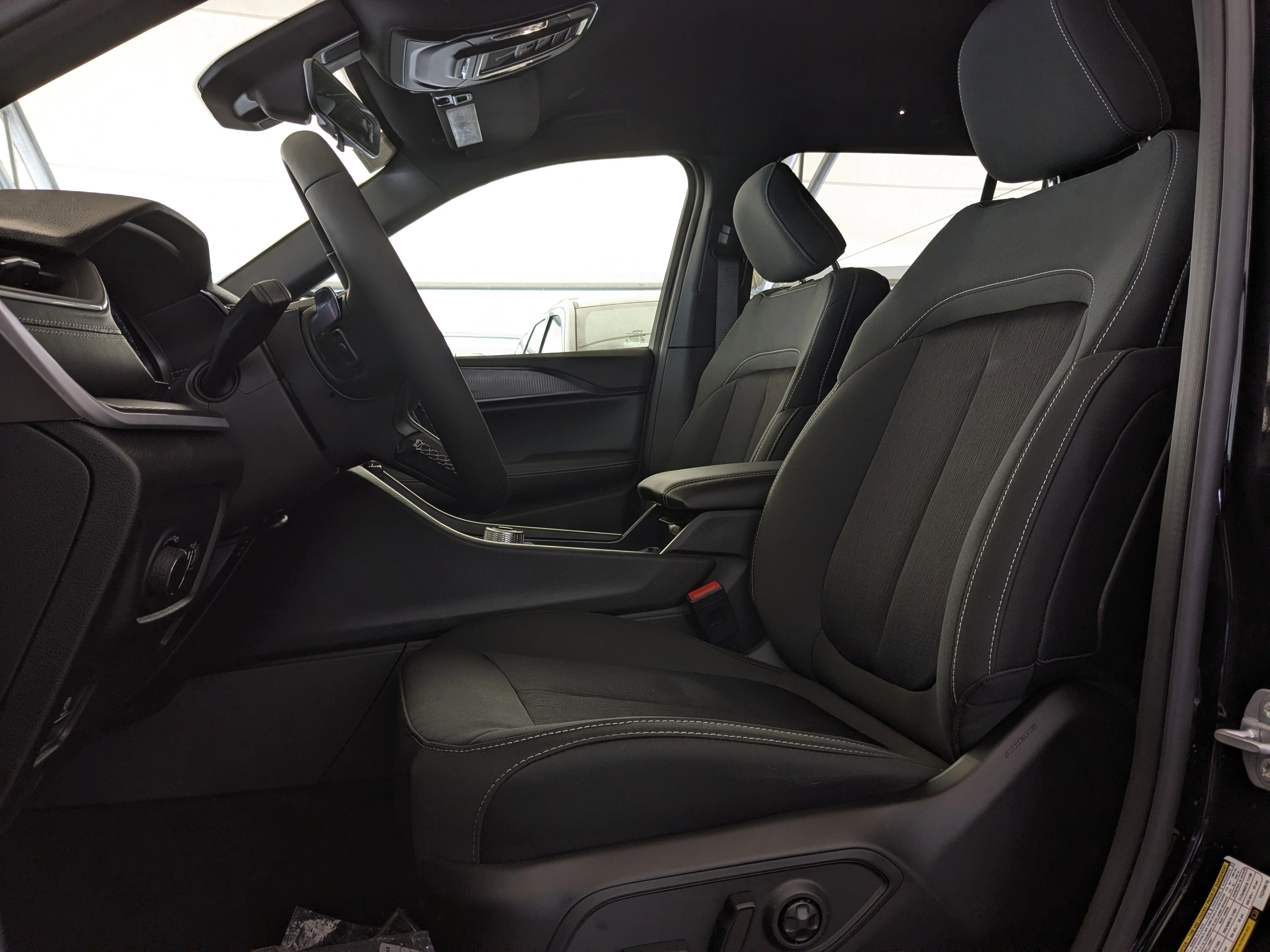 New 2026 Black Jeep Laredo - - Classic Theme - Heated Seats - Heated Steering - Remote Start & tons more! image 14