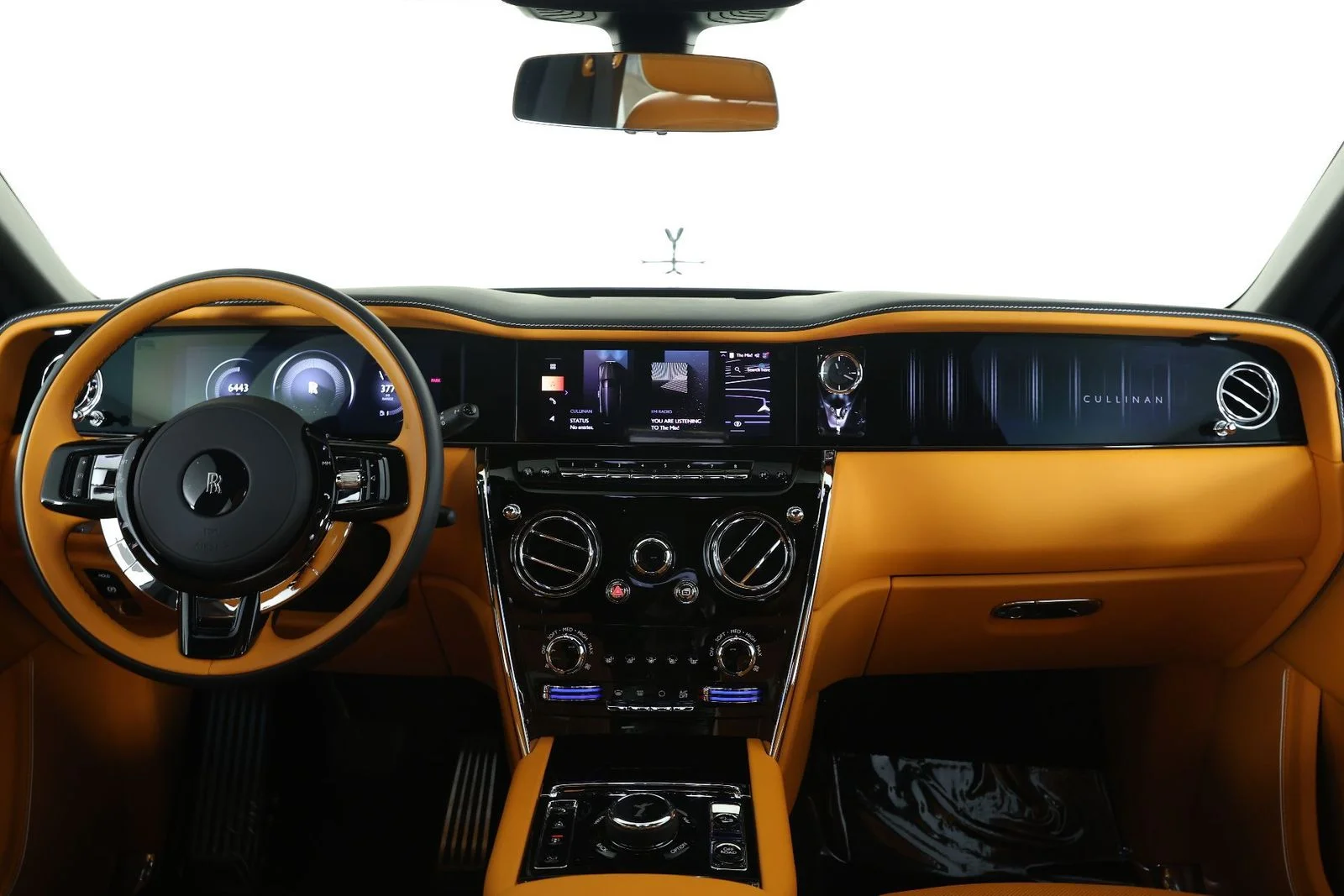 2025 Rolls-Royce Cullinan Base - Photo 11