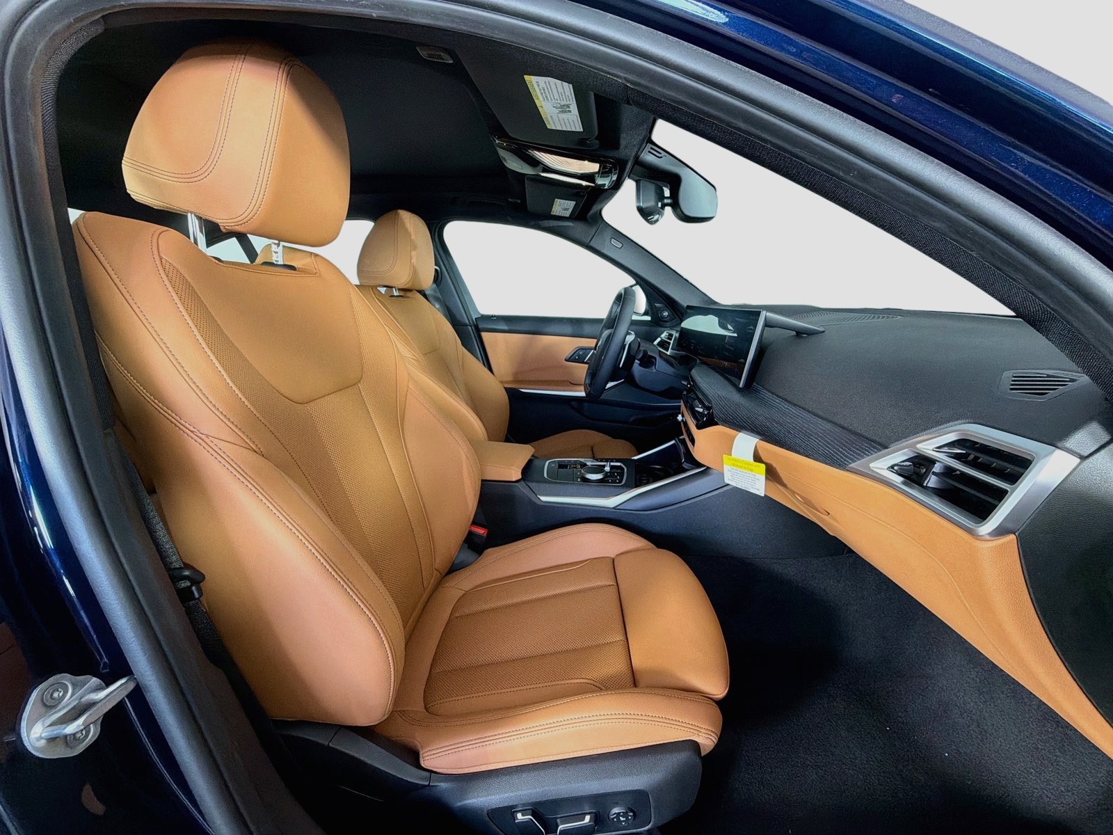 New 2026 Tanzanite Blue II Metallic BMW 330i xDrive image 30