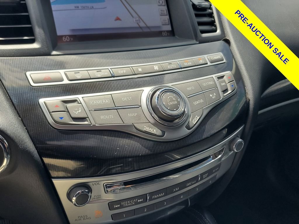 Used 2016 Gray INFINITI Base image 30