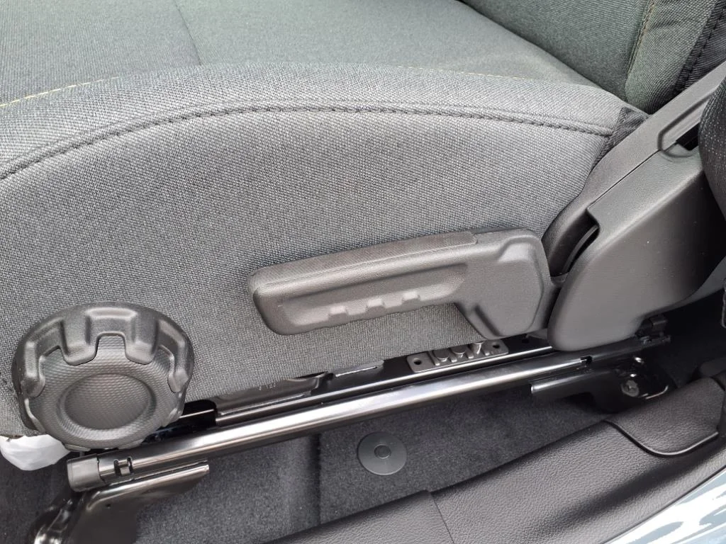 2025 Jeep Wrangler 4-Door Sport S - Photo 15