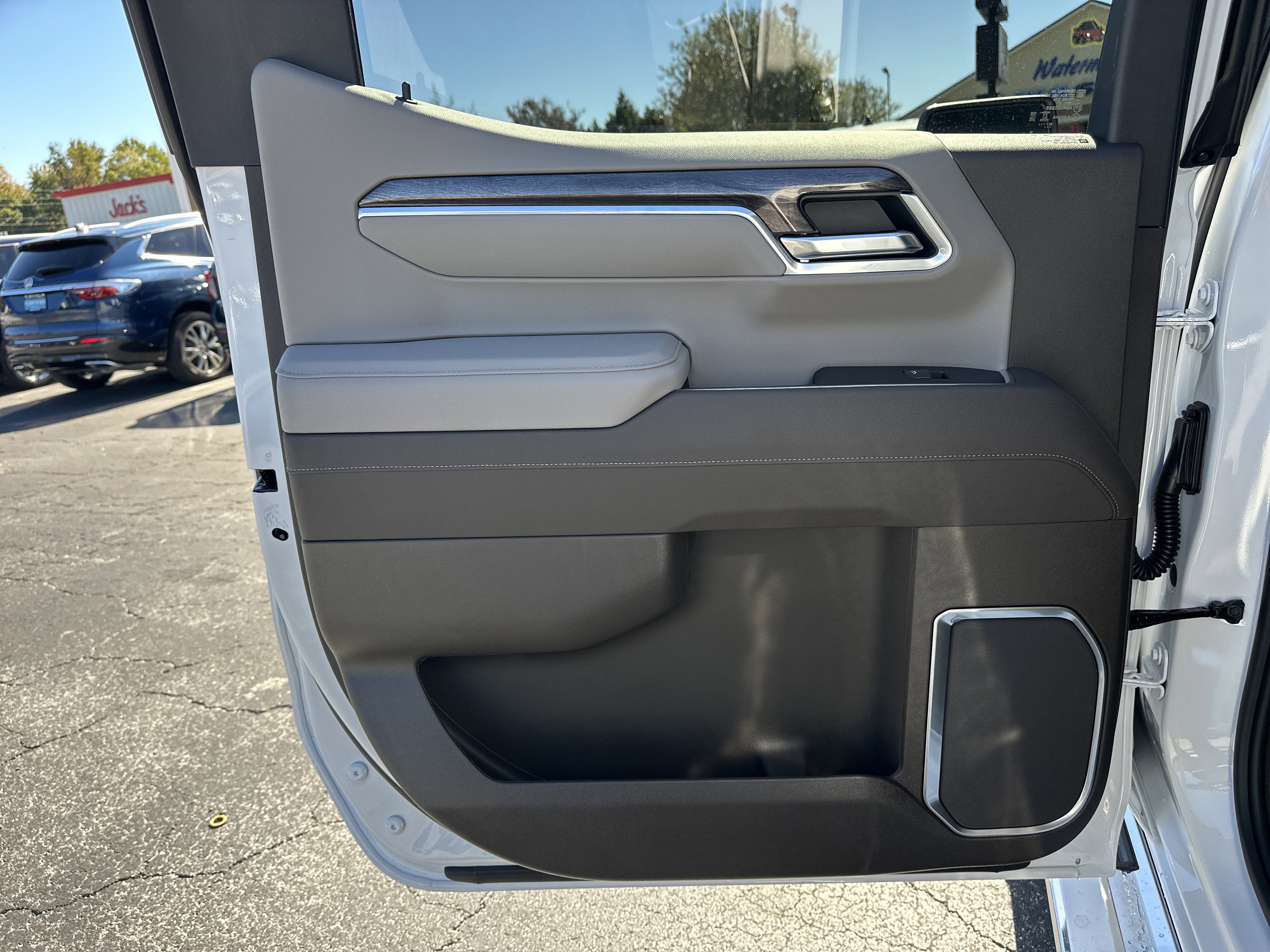 2026 Chevrolet Silverado 1500 LTZ - Photo 22