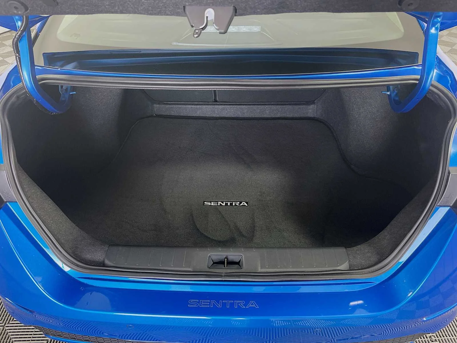 Certified Used 2025 Electric Blue Metallic Nissan SV image 20