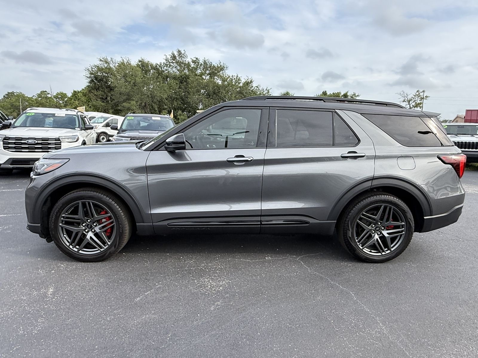 Certified Used 2025 Gray Metallic Ford ST image 9