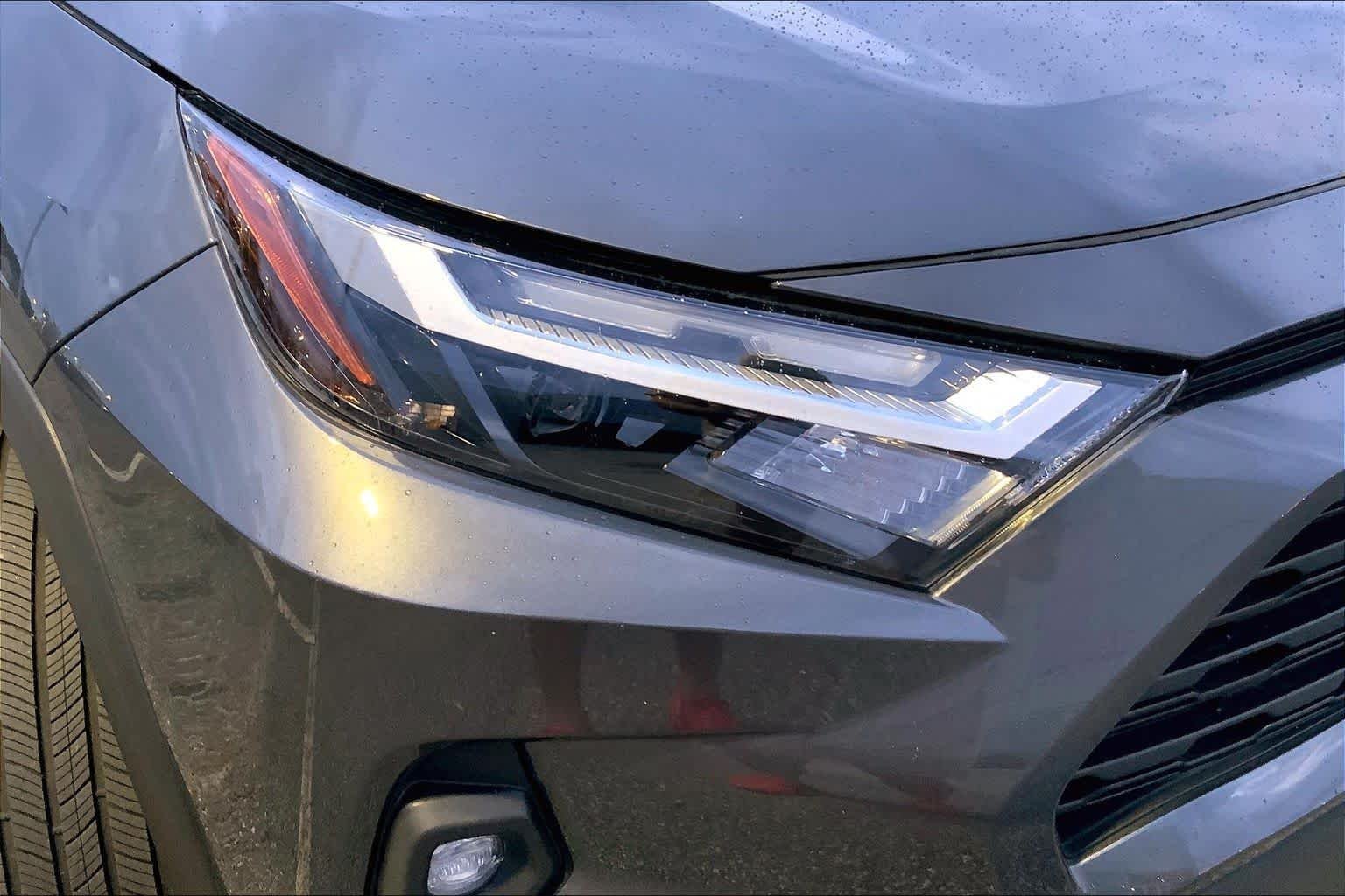 Used 2025 Magnetic Gray Metallic Toyota XLE Premium image 24