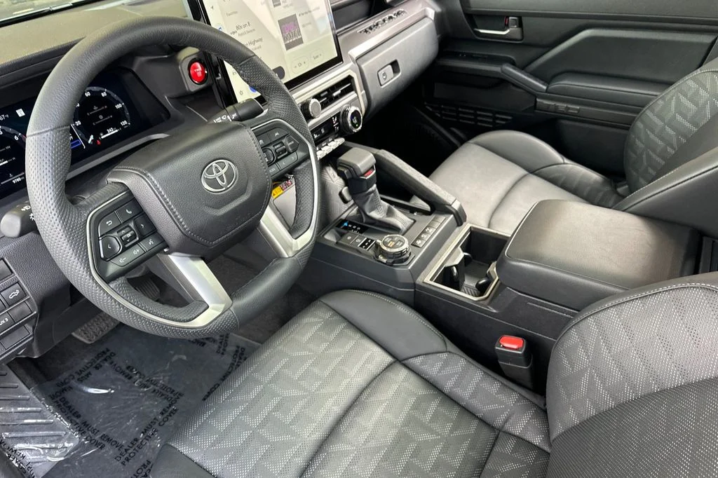 Certified Used 2026  Toyota TRD Off-Road image 10