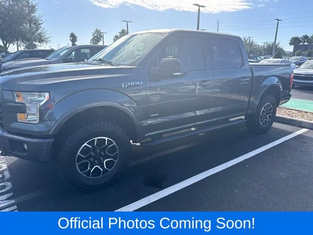 Used 2016 Gray Ford XLT image 2