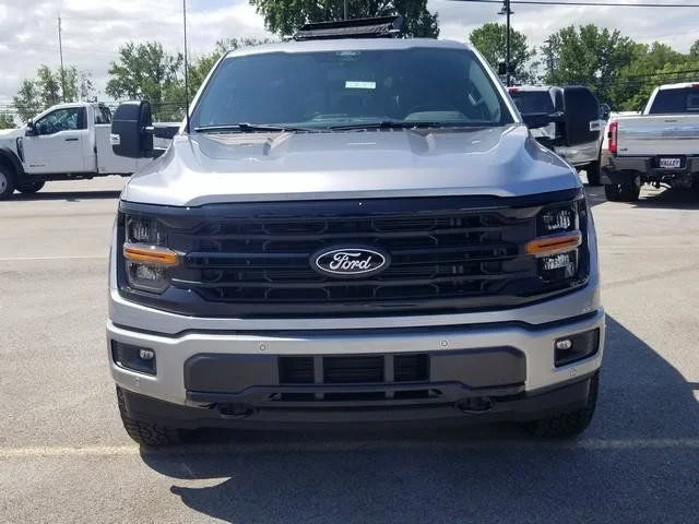 New 2026 Iconic Silver Metallic Ford XLT image 10