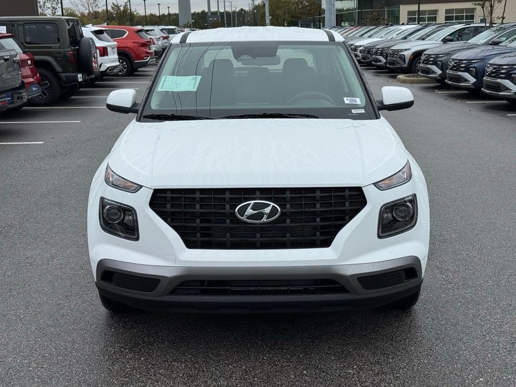 2026 Hyundai Venue SE - Photo 5